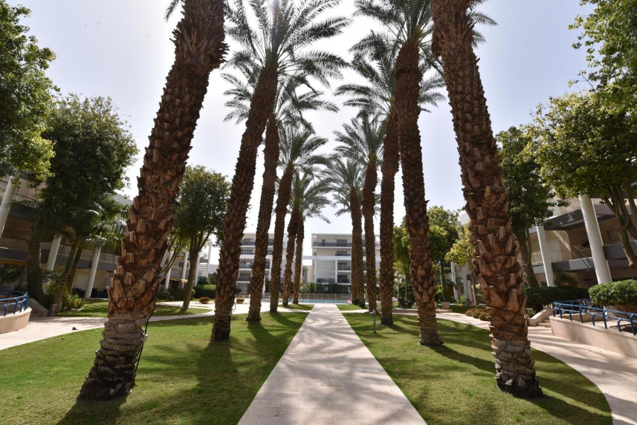 דירת גן דלוקס Eilat Exterior foto
